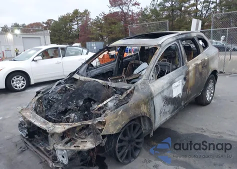 2010 Volvo Xc60 T6/T6 R-Design z USA, uszkodzony, nr VIN YV4992DZ6A2060465